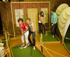 Mega Mini Golf - Accommodation 4U 1