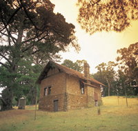Heysen - The Cedars - Accommodation 4U