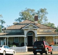 Charleville Pioneers Audio History Board - Accommodation 4U