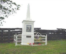 Evelyn Scrub War Memorial - Accommodation 4U 0