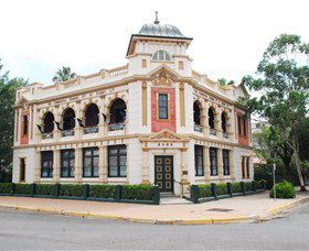 Moree Heritage And Art Deco Guided Walk - Accommodation 4U 4