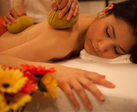 Prani Glow Day Spa - Accommodation 4U 5