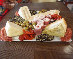 Knights Meats And Deli - Accommodation 4U 1