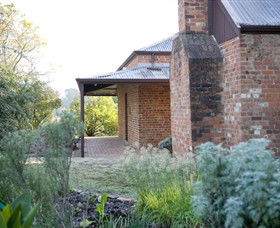 Lake View House - Accommodation 4U 4