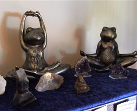 Hugs Across The Cosmos - Accommodation 4U 4