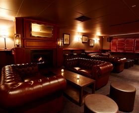 Civic Pub - Accommodation 4U 2