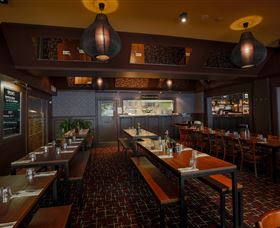 Civic Pub - Accommodation 4U 3