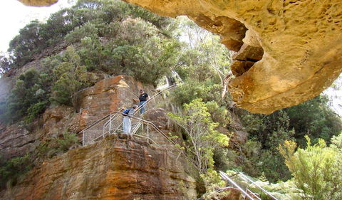 Three Sisters - Honeymoon Bridge - Accommodation 4U 1