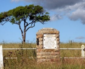 Hume And Hovell Monument Appin - Accommodation 4U 0