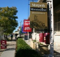Morpeth Wine Cellars and Moonshine Distillery - Accommodation 4U