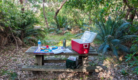 Broadwater Beach Picnic Area - Accommodation 4U 0