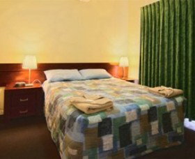 Cable Beachside Villas - Accommodation 4U 4