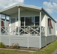 Belmont Pines Lakeside Holiday Park - Accommodation 4U