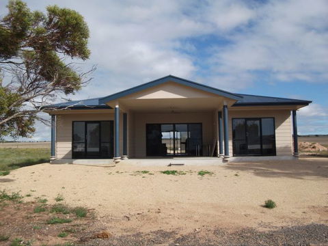 Time Out - Accommodation 4U 0