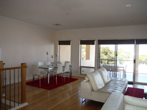 Avalon A - Accommodation 4U 3
