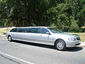 In Vogue Limousines - Accommodation 4U 0