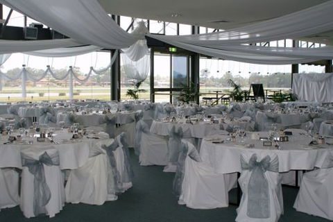 Taree-Wingham Race Club - Accommodation 4U 2
