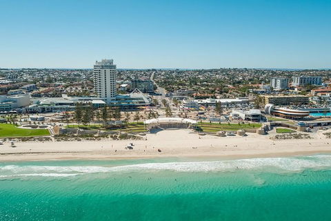 A Day Of Leisure On The Sunset Coast - Accommodation 4U 0