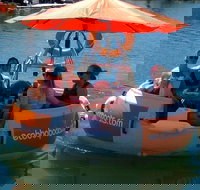 Self-Drive BBQ Boat Hire Mandurah - Group of 3 - 6 people - Accommodation 4U