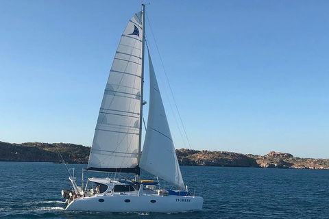 SAILING CHARTER TO CARNAC ISLAND - Accommodation 4U 0