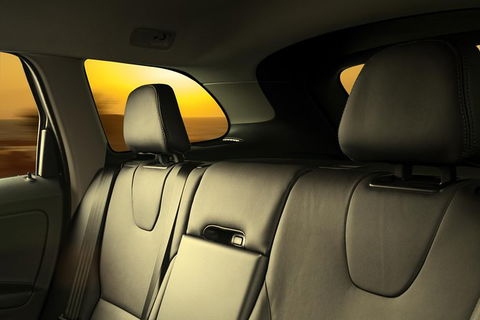 Round Trip Transfer In Private Minivan From-to Melbourne Airport In Melbourne - Accommodation 4U 5