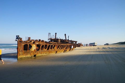 All-Inclusive 2-Day Fraser Island Tour - Accommodation 4U 0