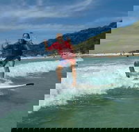 Rainbow Beach Surf School 2 Hour Main Beach Surf Lesson - Accommodation 4U