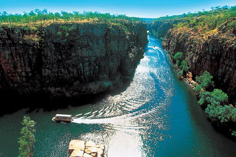Katherine Gorge Fly, Helicopter & Cruise Tour From Darwin - Accommodation 4U 1