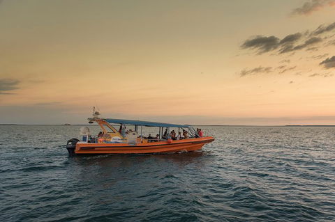 Darwin Sunset Cruise, Including Fish \'n\' Chips - Accommodation 4U 6