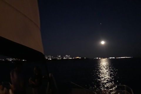 Sunset 3-Hour Cruise From Darwin Includes Dinner And Sparkling Wine - Accommodation 4U 4