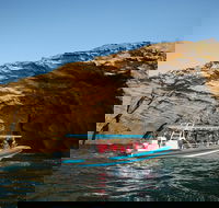 Hunter Coastal Adventure Tour by Boat from Newcastle - Accommodation 4U