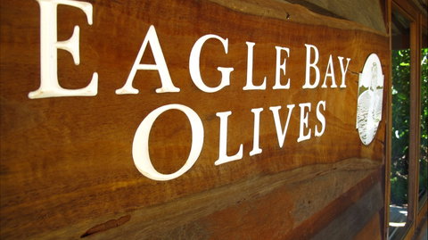 Eagle Bay - Accommodation 4U 1
