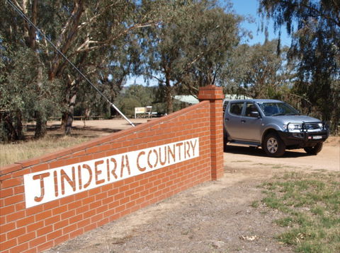 Jindera Country Golf Club - Accommodation 4U 0
