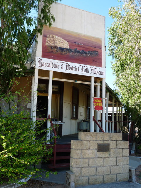 Barcaldine And District Historical Museum - Accommodation 4U 0