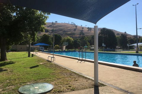 Gundagai Memorial Swimming Pool - Accommodation 4U 0