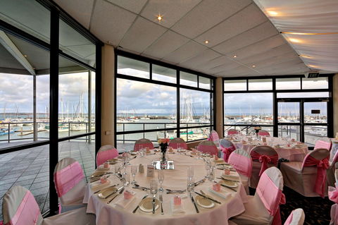 Hervey Bay Boat Club - Accommodation 4U 2