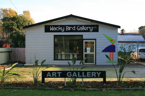 Wacky Bird Gallery - Accommodation 4U 0