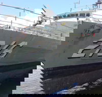 HMAS Gladstone - Accommodation 4U