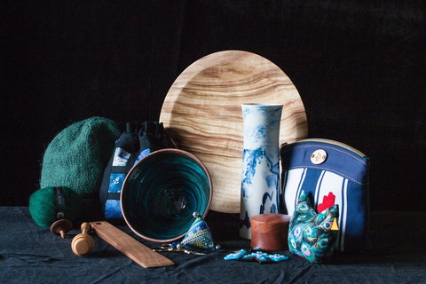 Made In Mansfield Inc. - Accommodation 4U 0