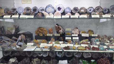 The Ted Elliott Mineral Collection - Accommodation 4U 2