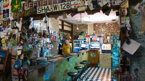 Barrow Creek Hotel - Accommodation 4U 1