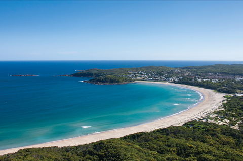 Fingal Bay Beach - Accommodation 4U 0