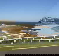 Newcastle Beach - Accommodation 4U