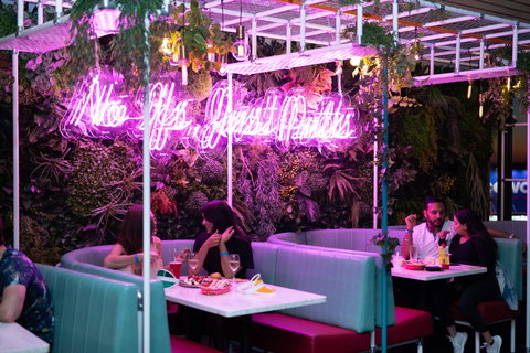 Holey Moley Carousel - Accommodation 4U 0