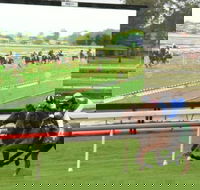 Manning Valley Race Club - Accommodation 4U
