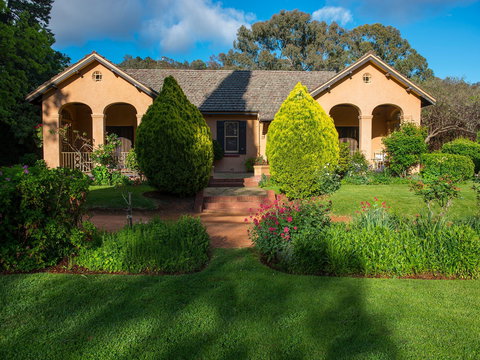 Calthorpes' House - Accommodation 4U 0