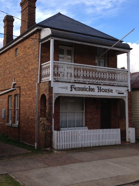 Historic Buildings Walking Tour - Accommodation 4U 1