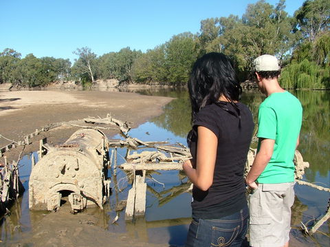 Paddle Steamer Wagga Wagga Wreck - Accommodation 4U 0