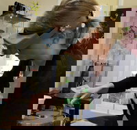 Opal polishing workshops in the beautiful Blue Mountains - Accommodation 4U