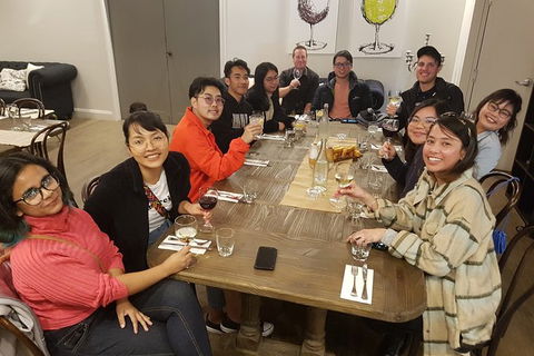 Hunter Valley Small Group Wine, Gin, Cheese & Chocolate Tour - Accommodation 4U 7